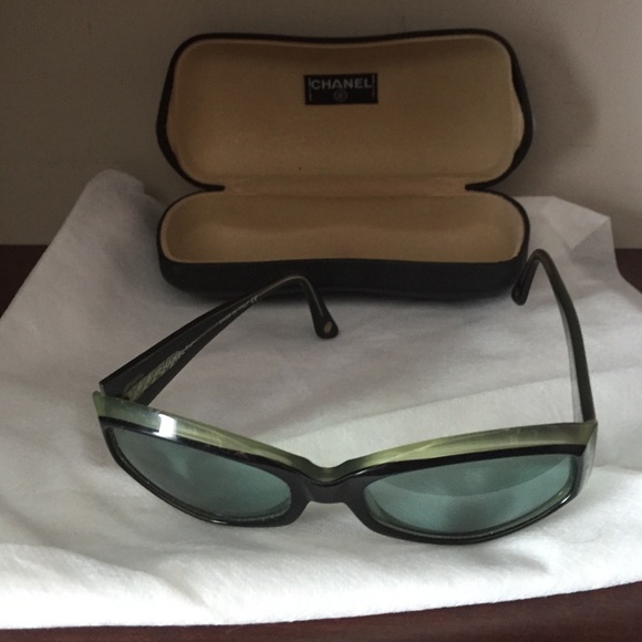 CHANEL Black and Gray Sunglasses main image 4